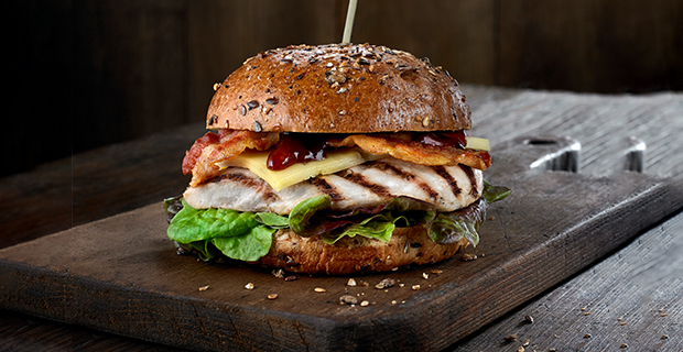 Hunters Chicken Burger - 3 Delicious Healthy Chicken Builds To Offer This Season